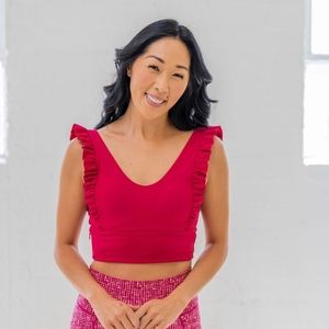 Senita Athletics Alice Crop Top (Raspberry) Sz  Small